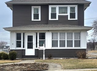 1616 8th Ave, Belle Plaine, IA