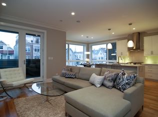 2238 W Warren Ave #2, Chicago, IL 60612