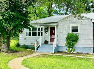 737 Bryan St, Houston, MO 65483