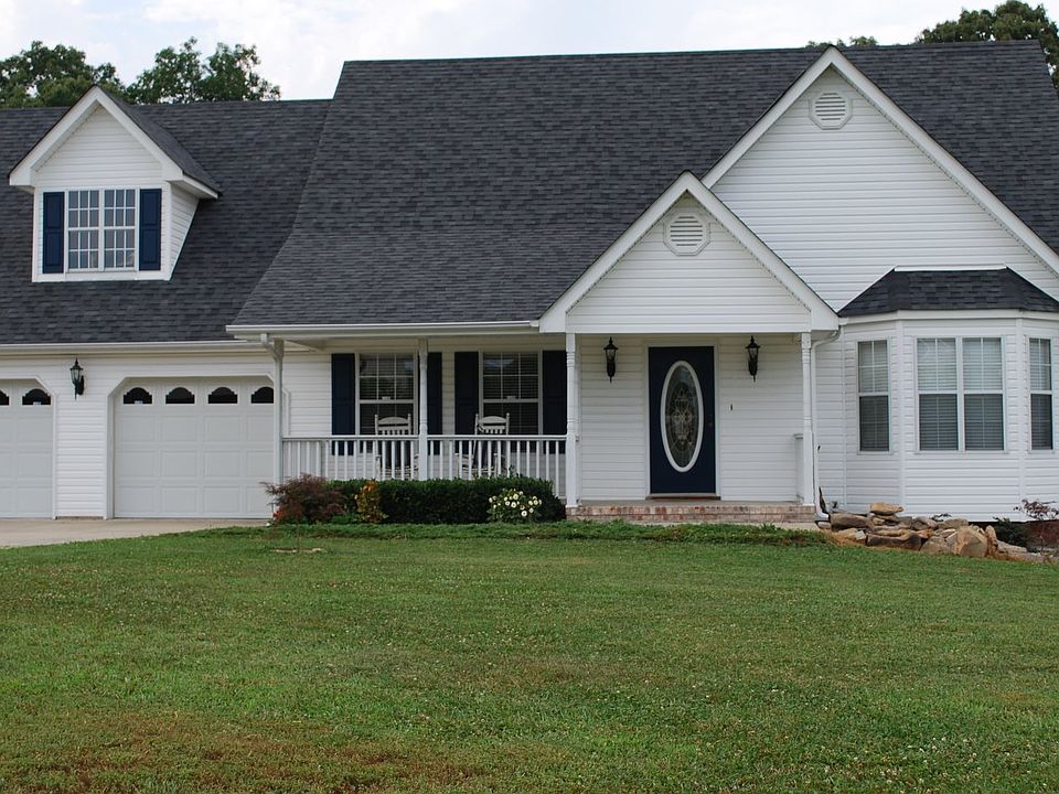 1st image of 55 Stillwater Dr