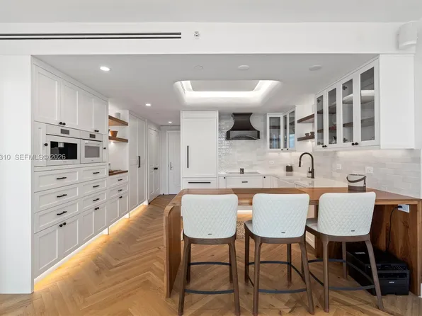 3350 SW 27th Ave APT 1503, Miami, FL 33133