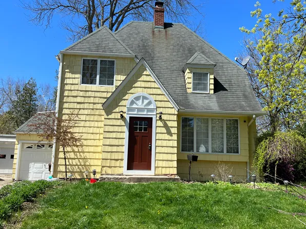420 Elizabeth St, Albion, MI 49224