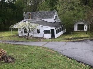 173 Periwinkle Rd, Eden, NC 27288