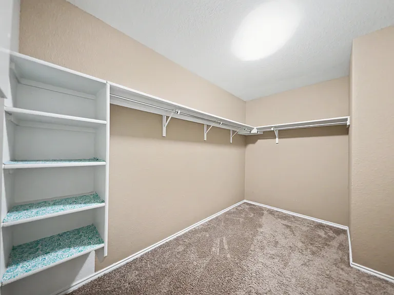 9203 Sage Valley Dr — Photo 21