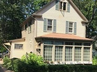32 Perkins Ave, Northampton, MA 01060