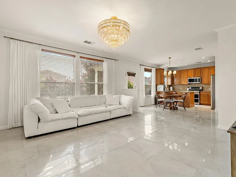 11509 Running Brush Ln — Photo 4