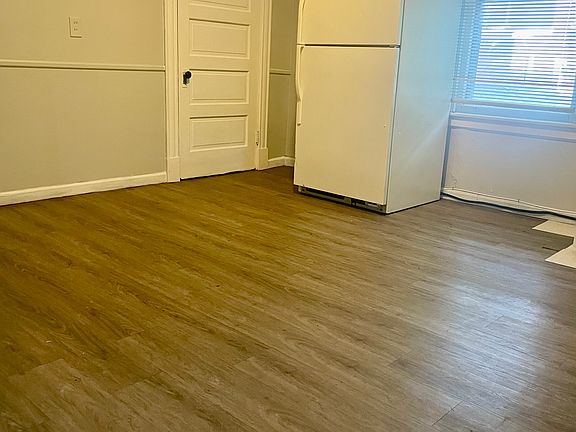 5th image of 1613 Iliff Ave Floor 2