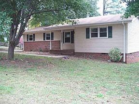 1st image of 228 W Yellow Wood Dr