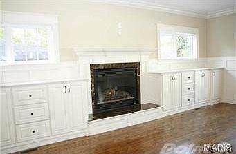 4th image of 1156 Brownell Ave