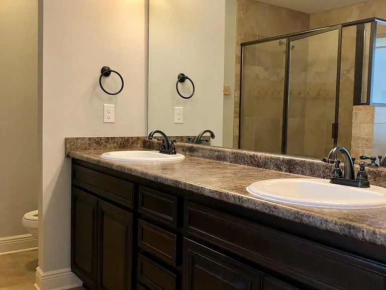 5563 Tucker Cir — Photo 14