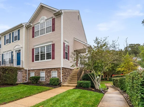 8603 Willow Leaf Ln, Odenton, MD 21113