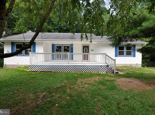 8224 Oak Crest Dr, King George, VA 22485