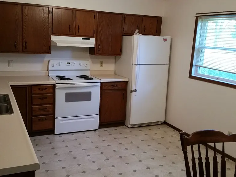 2823 Fandre Dr #2825 — Photo 1