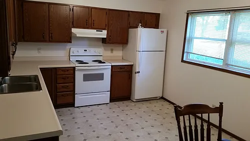2823 Fandre Dr #2825 Photo 1 2823 Fandre Dr #2825 Photo 1
