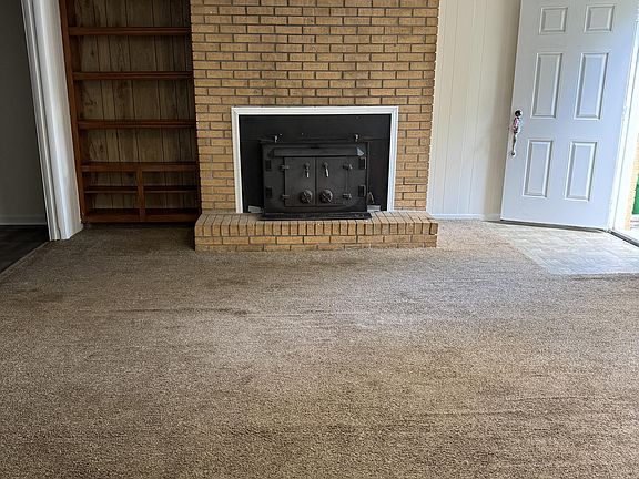 2nd image of 2708 Dogwood Cir