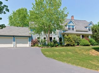 90 Milford St, Medway, MA 02053