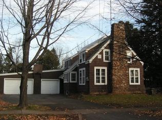 8 W Court St, Plattsburgh, NY 12901