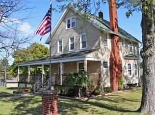 506 Jackson Ave NE, Brewster, OH 44613