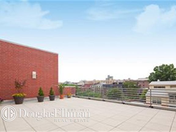 5th image of 475 Sterling Pl APT 5D