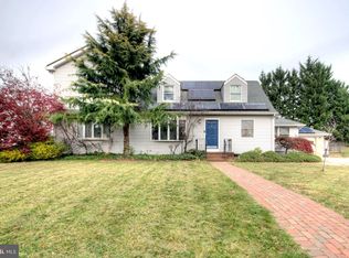 10 Linden Rd, Bordentown, NJ 08505