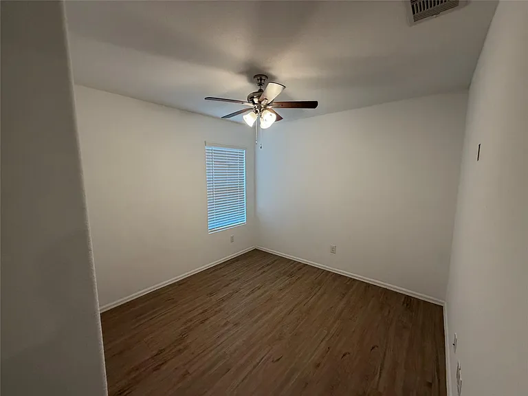 14514 Woodcott Warren Way — Photo 24