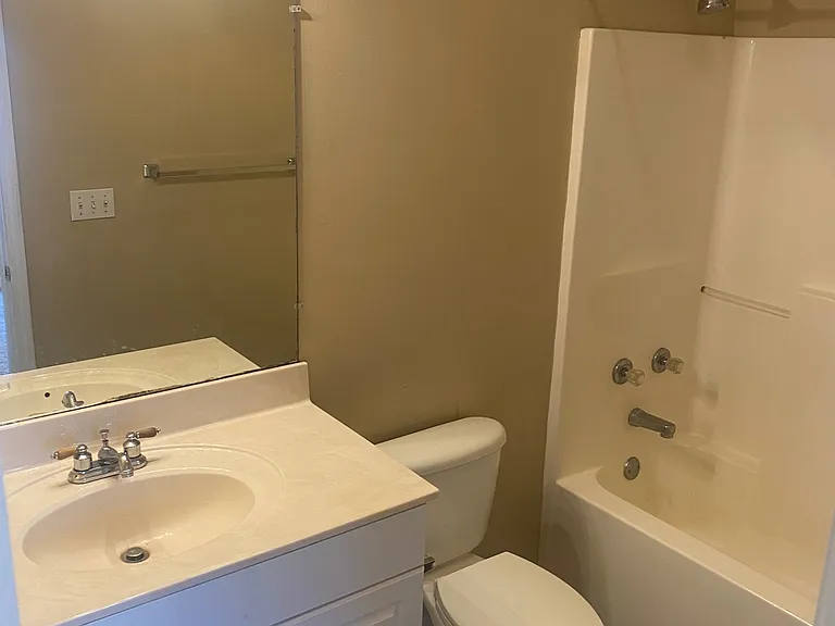 730 Kirkcauldy Dr — Photo 13