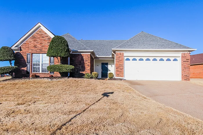 5330 Sea Horse Dr — Photo 1