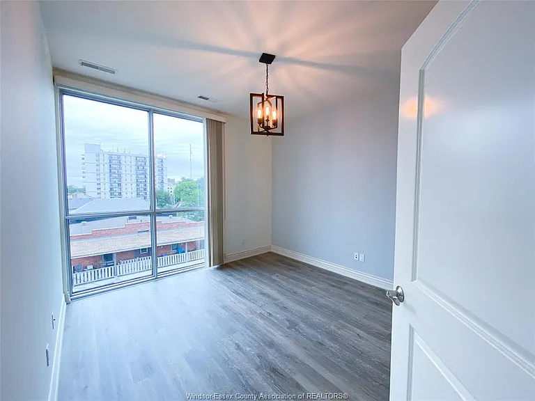 1225 Riverside Dr W #408 — Photo 9