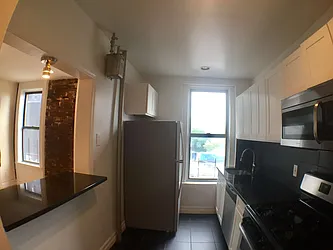 Rented by Uptown Flats LLC