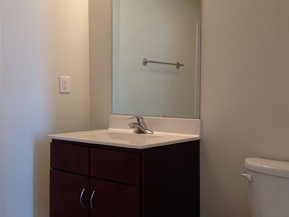 3rd image of 304 E Bank St APT 221