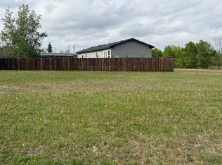5032 45th St, Hardisty, AB T0B1V0