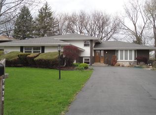 7670 W White Pine Pl, Palos Heights, IL