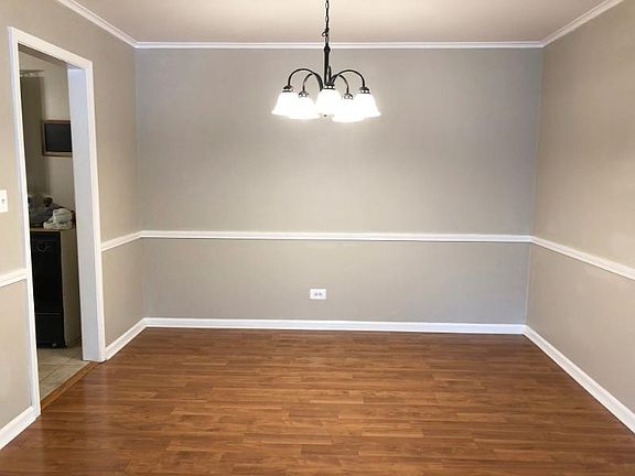 4th image of 518 W Miner St APT 1K