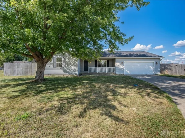 759 Ash Ct, Jamestown, OH 45335