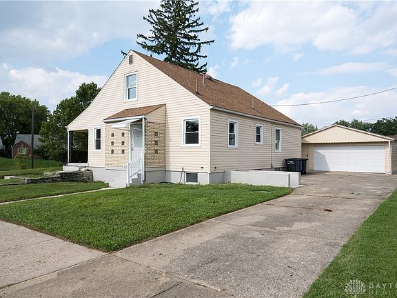 5th image of 4164 Oakridge Dr