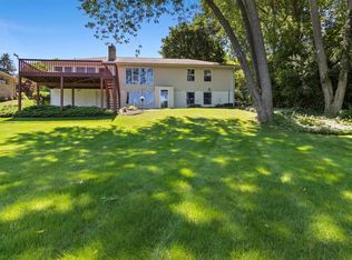 34726 Chestnut St, Burlington, WI 53105