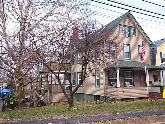 2nd image of 322 Jewett Ave