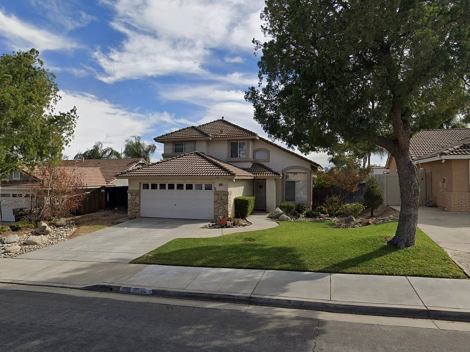 2nd image of 8532 Yarrow Ln