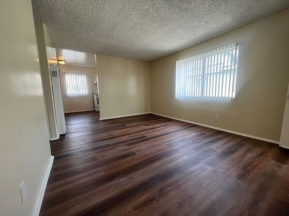 4th image of 6102 11th Ave #4