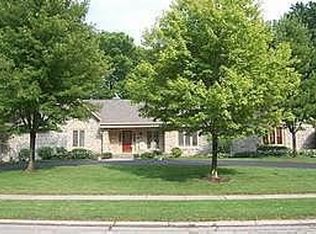 3525 E Carmel Dr, Carmel, IN 46033