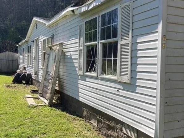 88 Old 15 Loop, Mallie, KY 41836