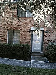 1st image of 4031 Oak Villa Cir