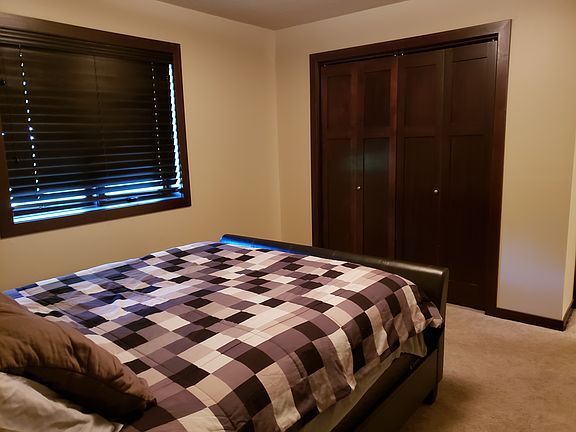 Master bed