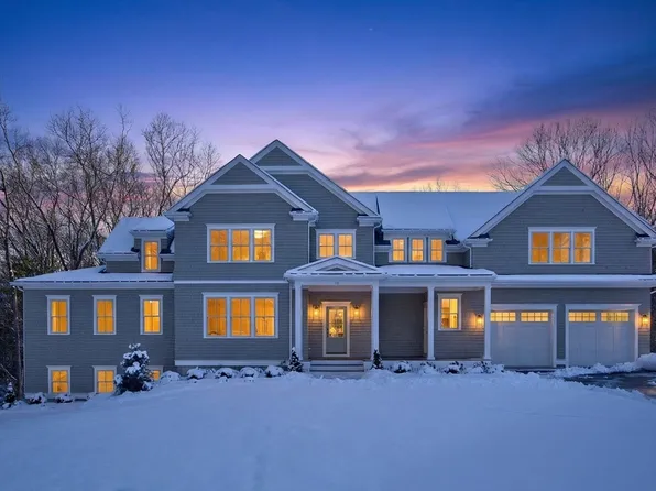 10 Snowy Owl Ln, Duxbury, MA 02332