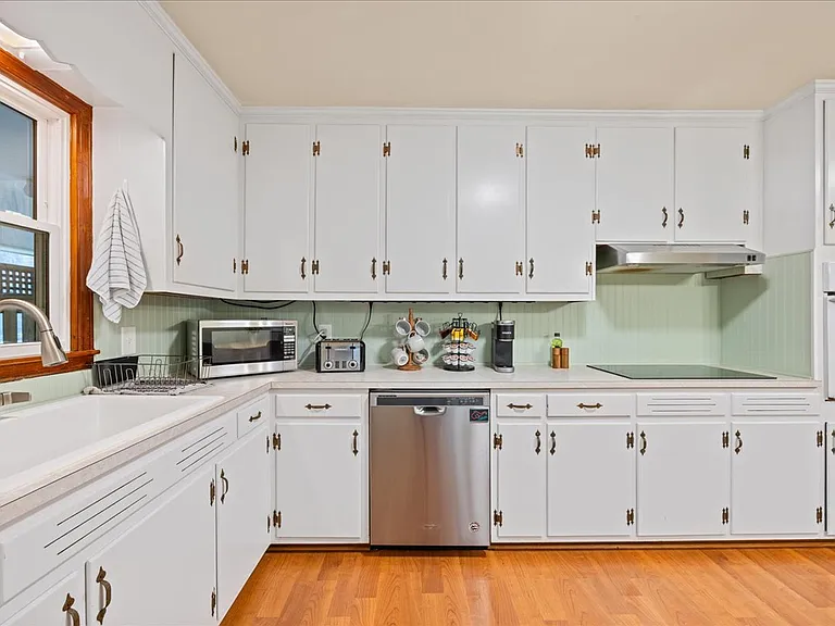 2408 Rolling Pines Ave — Photo 15