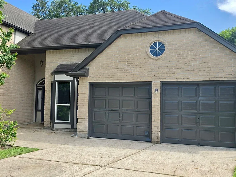 4510 Beechcraft St — Photo 3