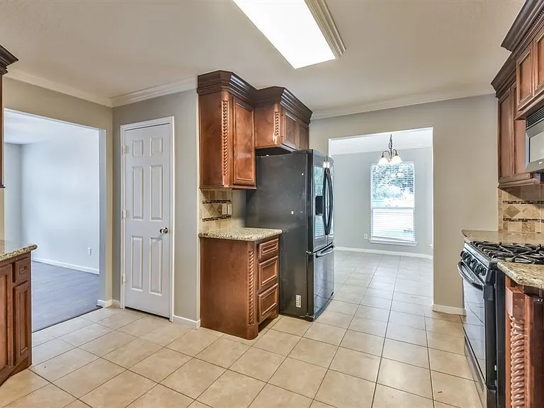 9845 Youpon Ridge Way — Photo 7