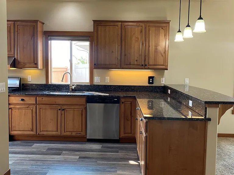 566 Village Dr — Photo 12