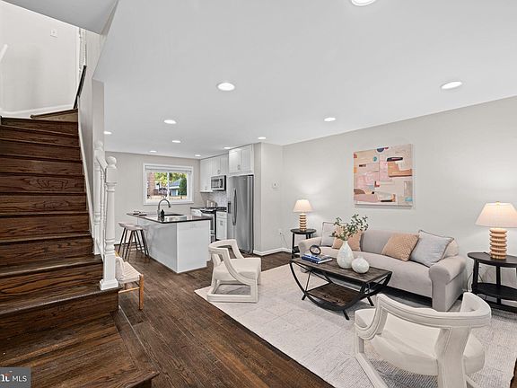 4th image of 204 Wesmond Dr