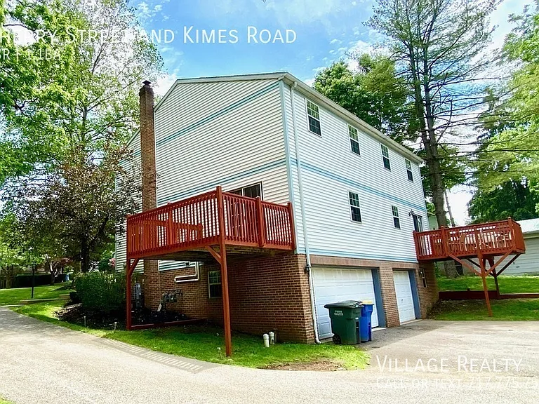 Cherry St — Photo 51